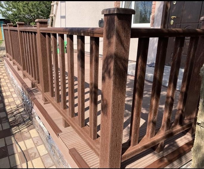 Перила FAYNAG из ДПК WOOD цвета венге купить в Казани