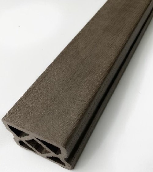 Перила верхние и нижние 66x55x4000 из дерева и пластика купить в Казани